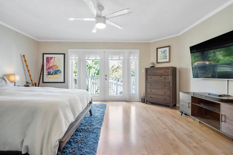 Image 15 of 28 For 921 13th St  3