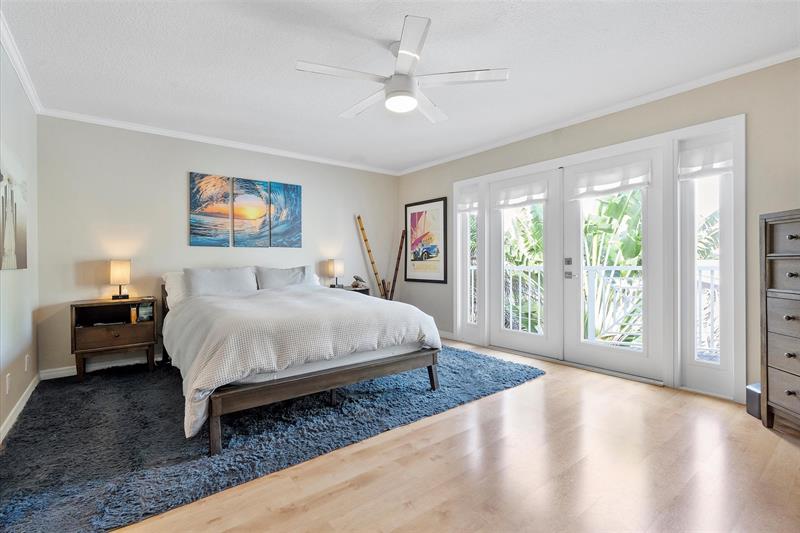 Image 16 of 28 For 921 13th St  3