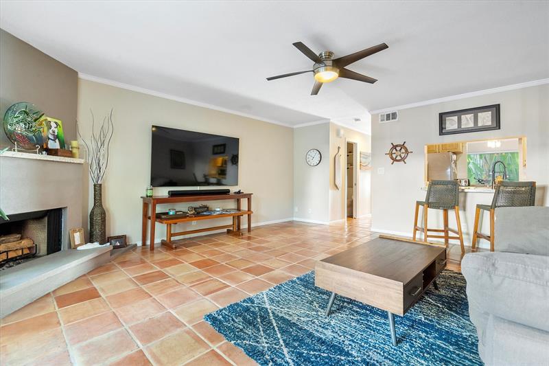 Image 4 of 28 For 921 13th St  3