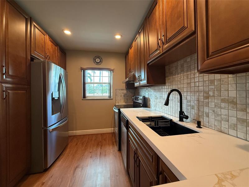 Image 5 of 40 For 3656 Citrus Trce  4