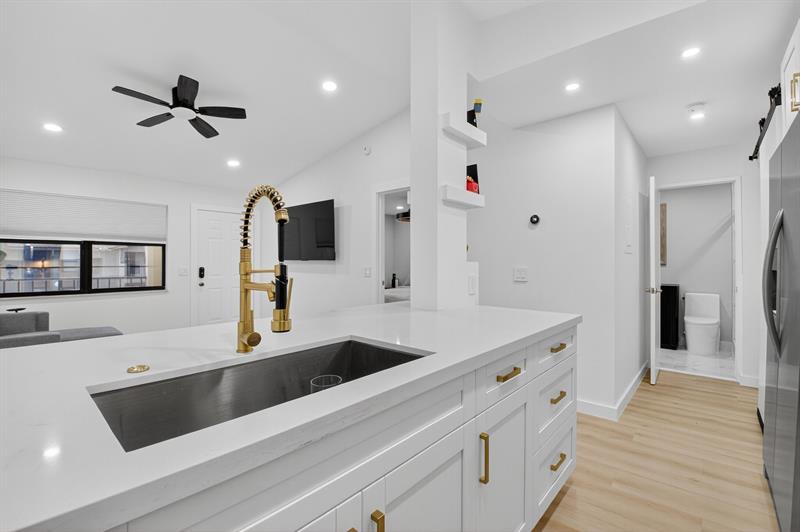 Image 12 of 32 For 9430 Boca Cove Cir  214