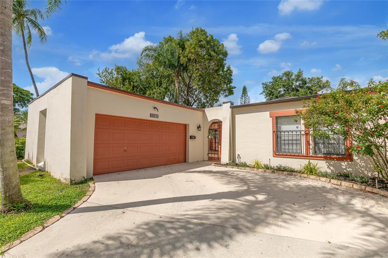 Image 2 of 43 For 5509 Dogwood Way  187