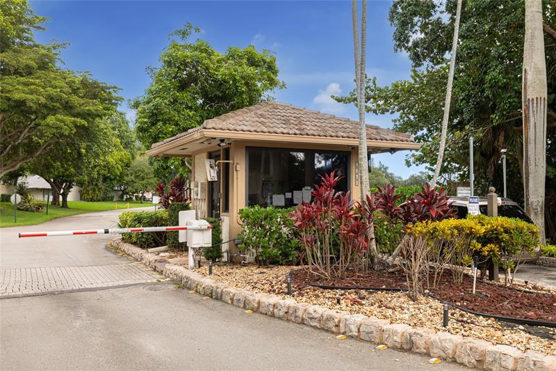 Image 43 of 43 For 5509 Dogwood Way  187