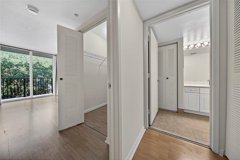 Image 15 of 20 For 520 5th Ave  2207