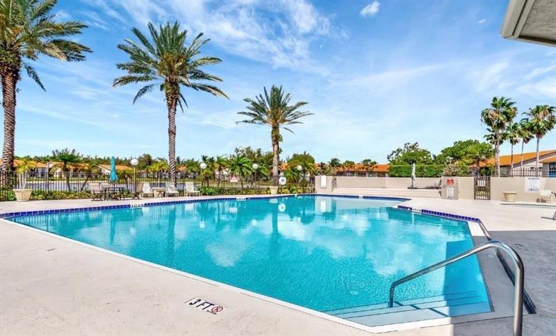 Image 9 of 12 For 1520 Windorah Way  E