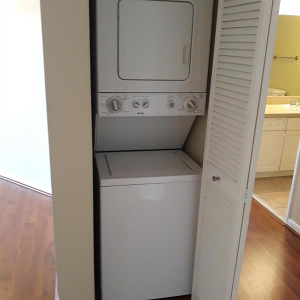 Image 20 of 33 For 520 5th Ave  3704