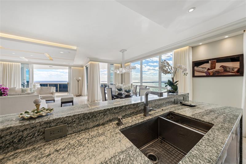 Image 15 of 63 For 3200 Ocean Blvd  2310
