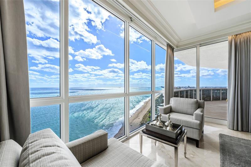 Image 18 of 63 For 3200 Ocean Blvd  2310