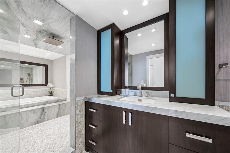 Image 22 of 63 For 3200 Ocean Blvd  2310