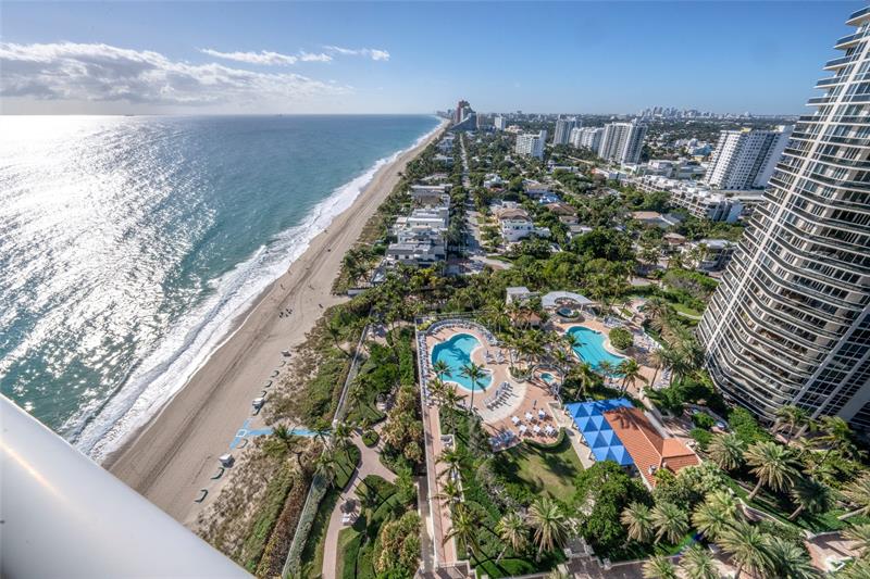 Image 35 of 63 For 3200 Ocean Blvd  2310