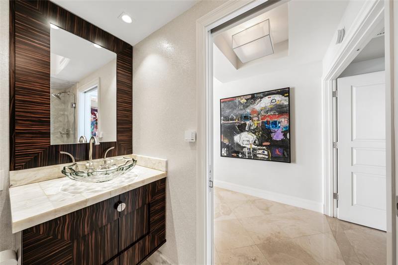 Image 43 of 63 For 3200 Ocean Blvd  2310