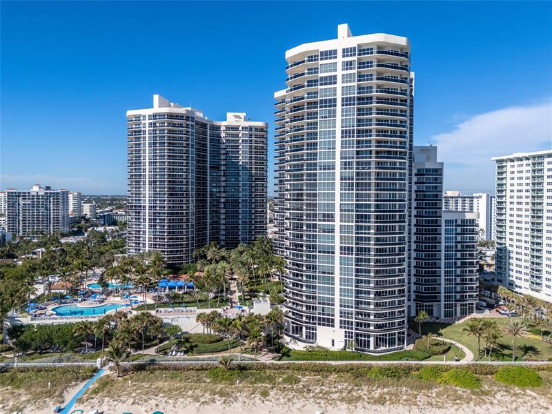 Image 60 of 63 For 3200 Ocean Blvd  2310