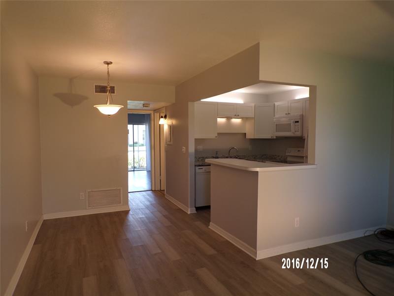 Image 2 of 11 For 106 Spring Lake Ct  104
