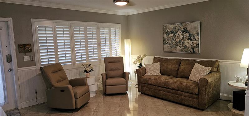 Image 10 of 37 For 900 Atlantic Shores Blvd  111