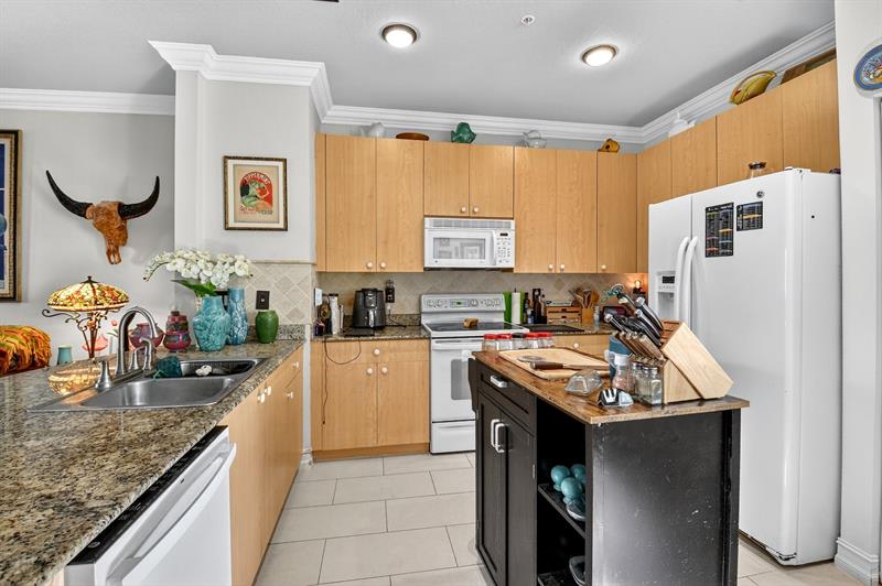 Image 10 of 52 For 71 Atlantic Grove Way  71