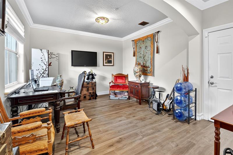 Image 4 of 52 For 71 Atlantic Grove Way  71