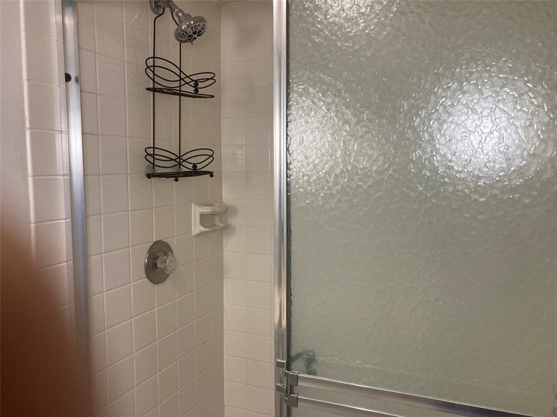 Image 15 of 23 For 3031 Ocean Blvd  303