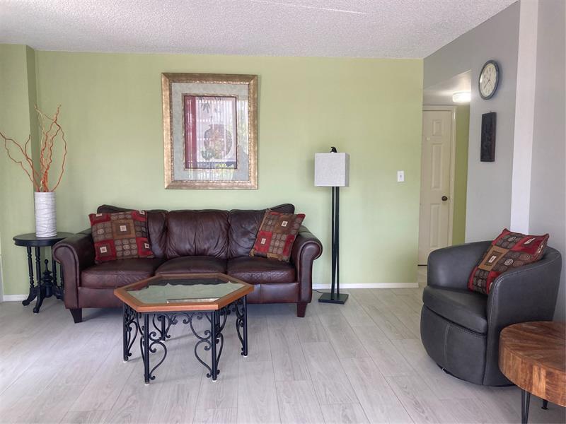 Image 3 of 23 For 3031 Ocean Blvd  303