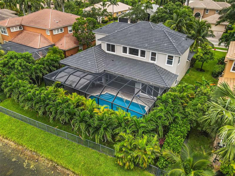 Image 14 of 47 For 10982 70th Ct