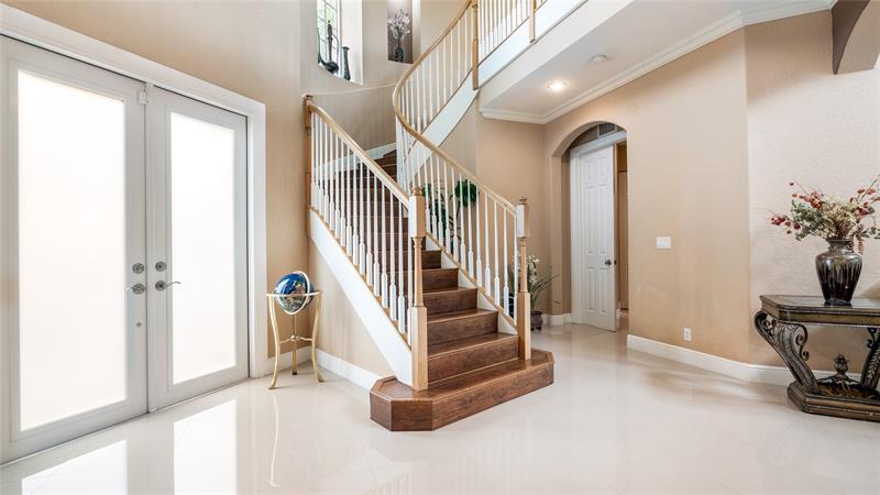 Image 16 of 47 For 10982 70th Ct