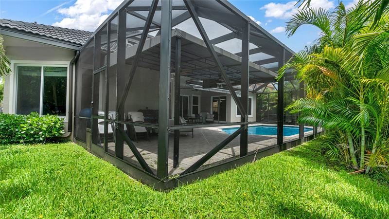 Image 34 of 47 For 10982 70th Ct