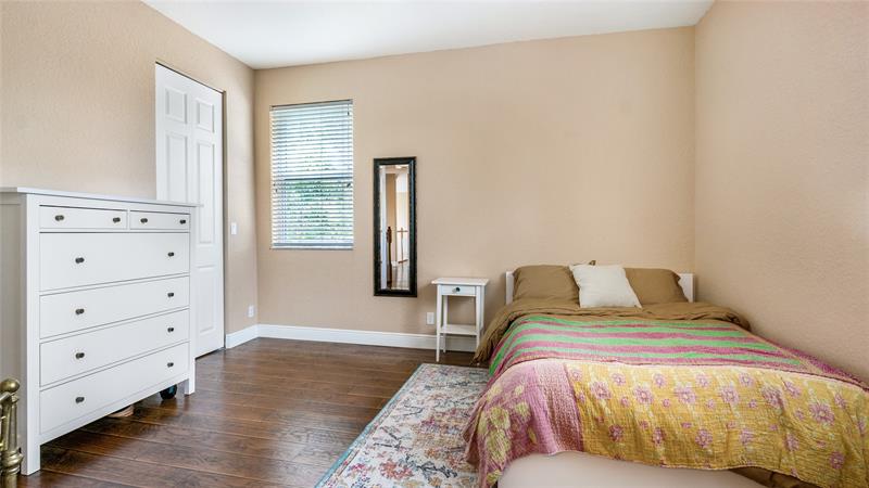 Image 40 of 47 For 10982 70th Ct