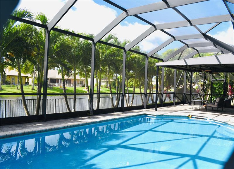 Image 9 of 47 For 10982 70th Ct