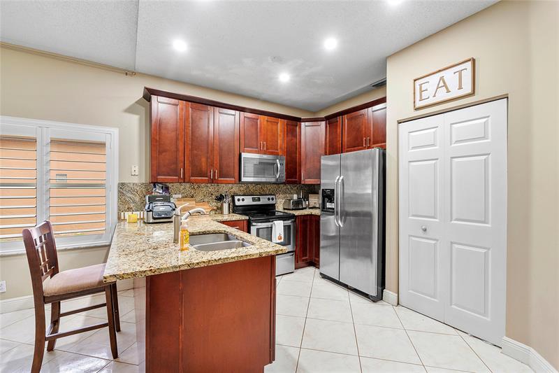 Image 21 of 52 For 4024 62nd Ct