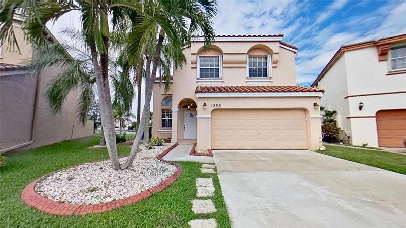 Image 4 of 42 For 1388 157th Ave