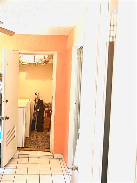 Image 19 of 42 For 7400 17th St  205