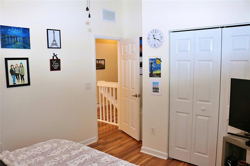 Image 29 of 45 For 2872 1st Dr  