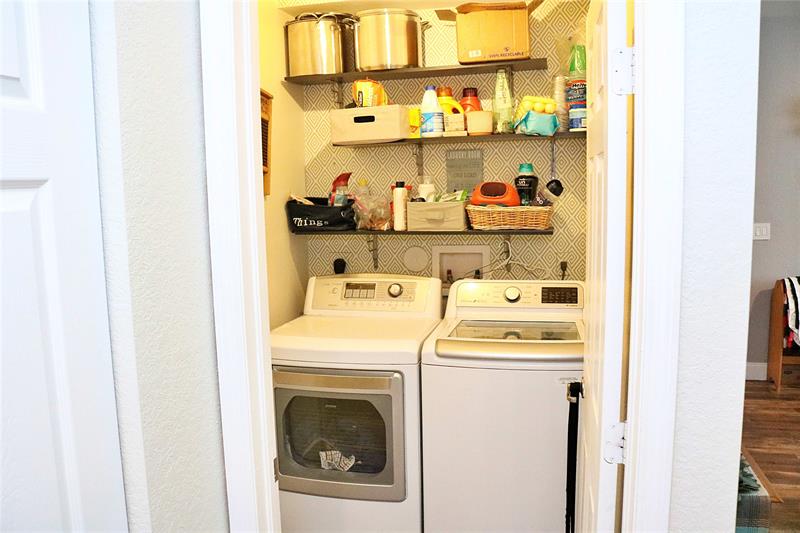 Image 43 of 45 For 2872 1st Dr  