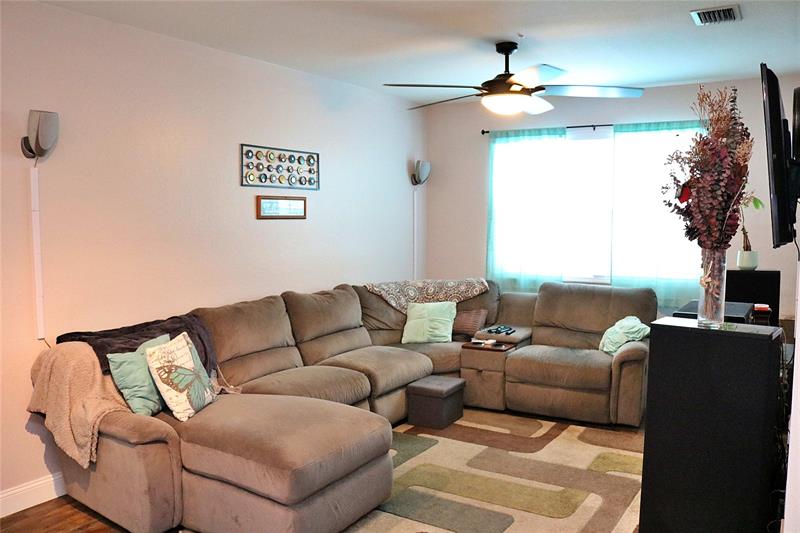 Image 9 of 45 For 2872 1st Dr  