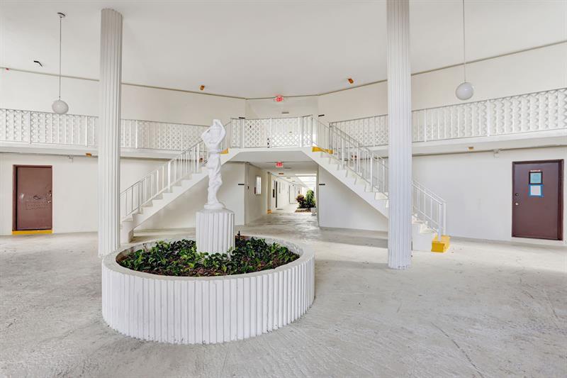 Image 2 of 24 For 6503 Winfield Blvd  107-d