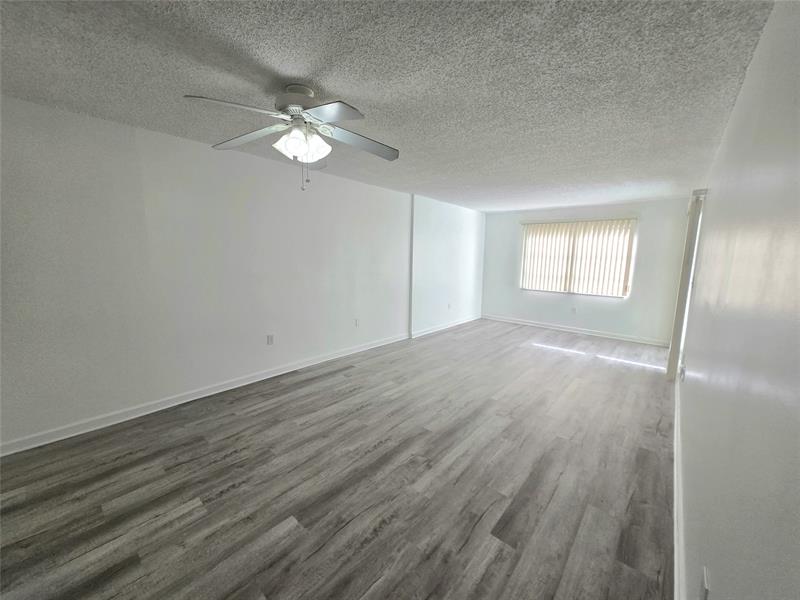 Image 9 of 24 For 6503 Winfield Blvd  107-d