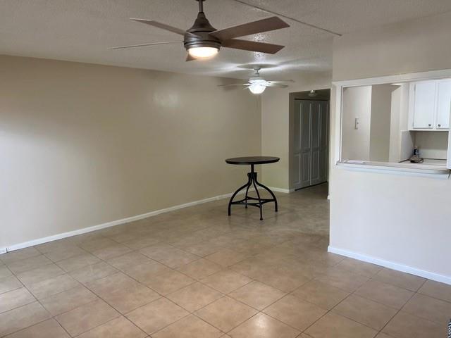 Image 6 of 38 For 166 Newport K  166