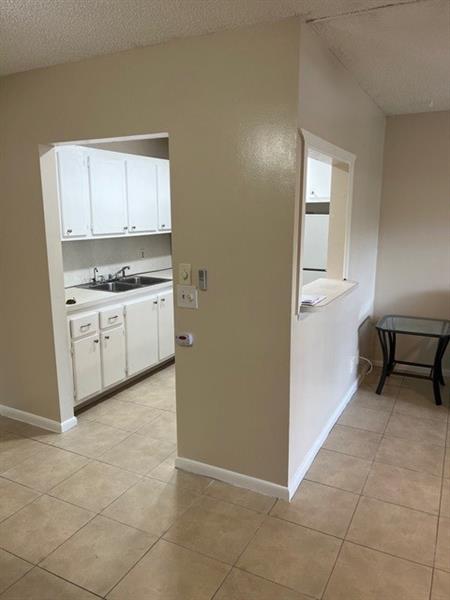 Image 7 of 38 For 166 Newport K  166