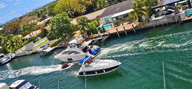 Details for 2000 135th Street  605, North Miami, FL 33181