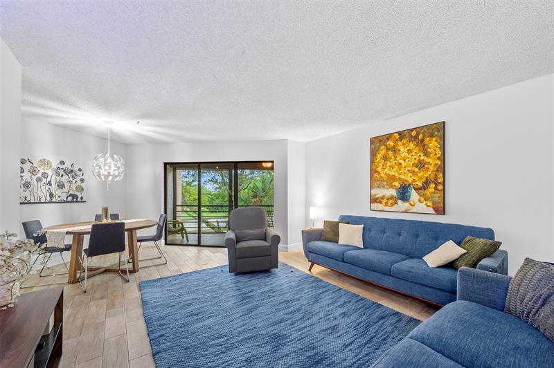 Image 2 of 32 For 6755 Broward Blvd 309