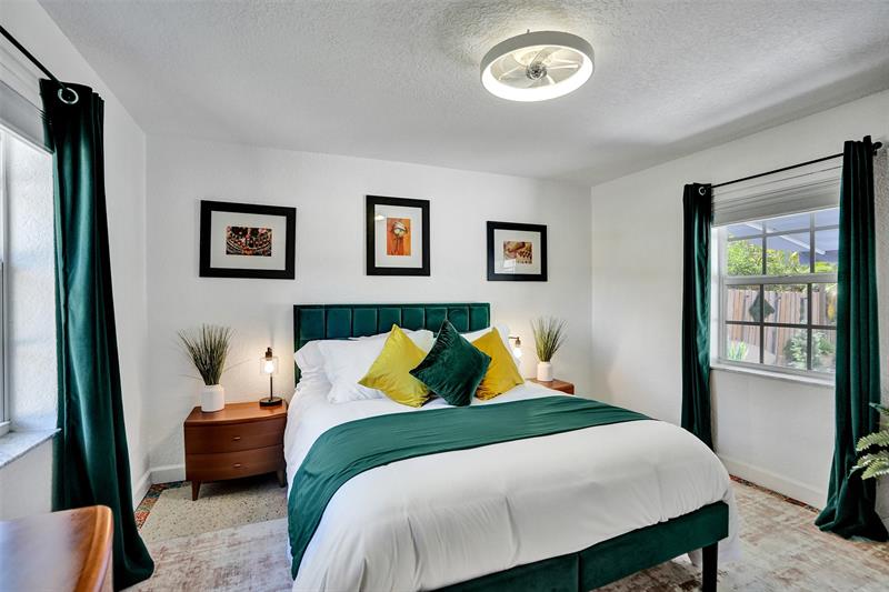 Image 30 of 46 For 90 26th St  