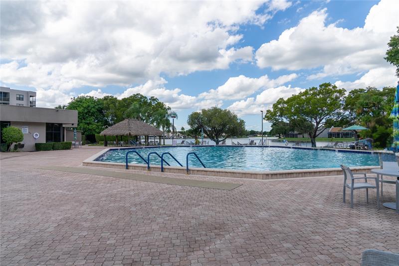 Image 3 of 19 For 1101 Colony Point Cir  220