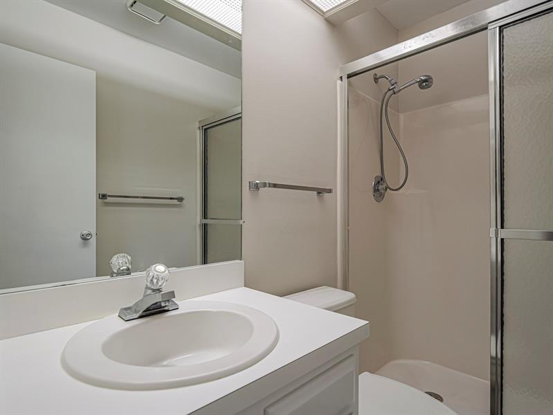 Image 13 of 30 For 6 Vista Gardens Trl  201