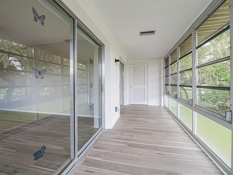 Image 17 of 30 For 6 Vista Gardens Trl  201