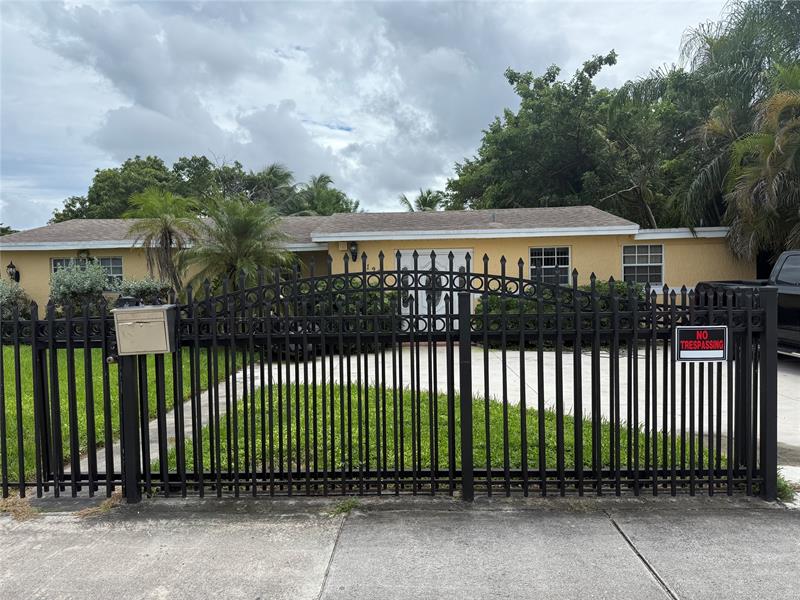 Details for 1270 111th St, Miami, FL 33167
