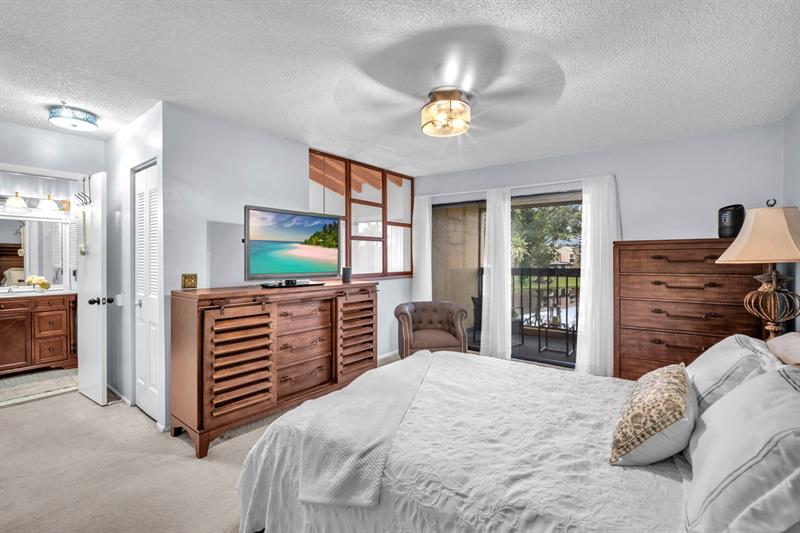Image 30 of 39 For 1550 93rd Ave  297