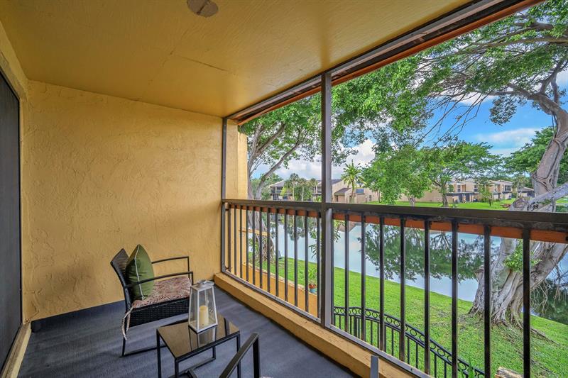 Image 31 of 39 For 1550 93rd Ave  297