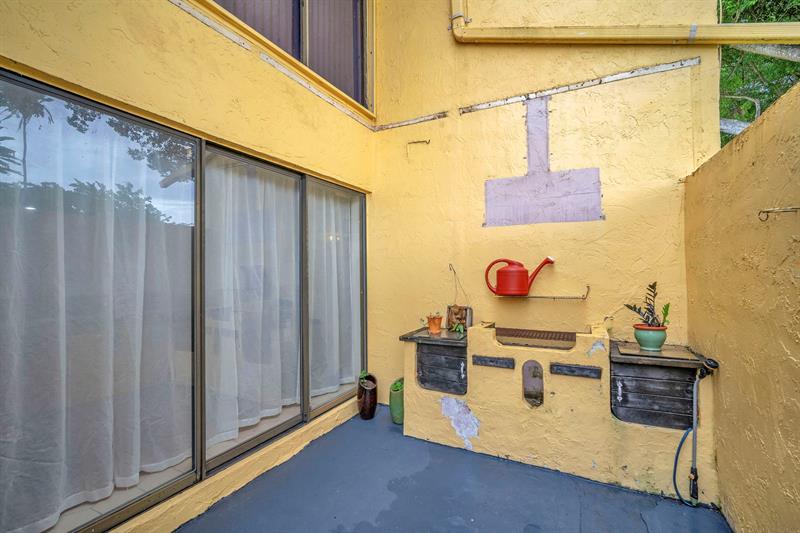 Image 34 of 39 For 1550 93rd Ave  297