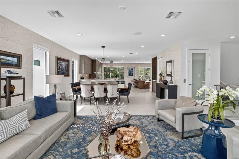 Image 18 of 99 For 2401 Atlantic Blvd