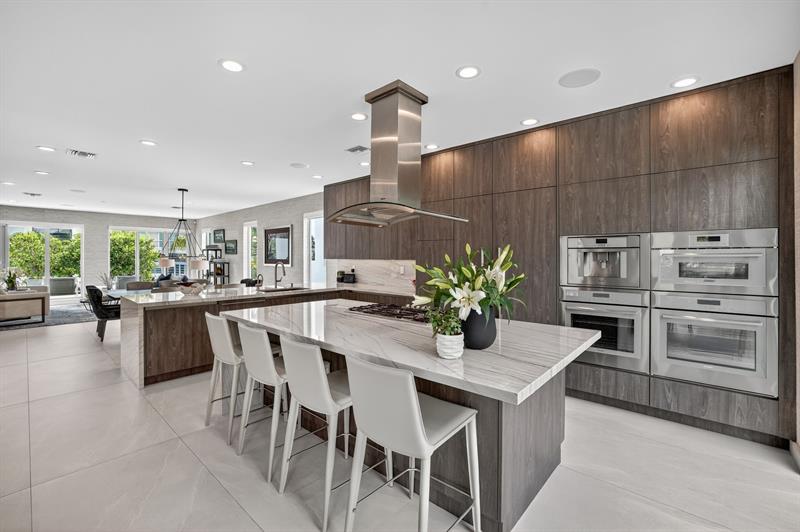 Image 26 of 99 For 2401 Atlantic Blvd