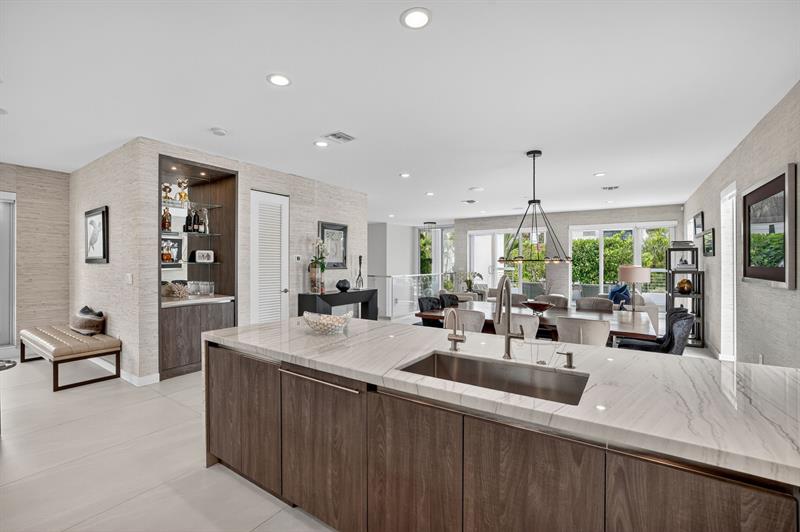 Image 30 of 99 For 2401 Atlantic Blvd